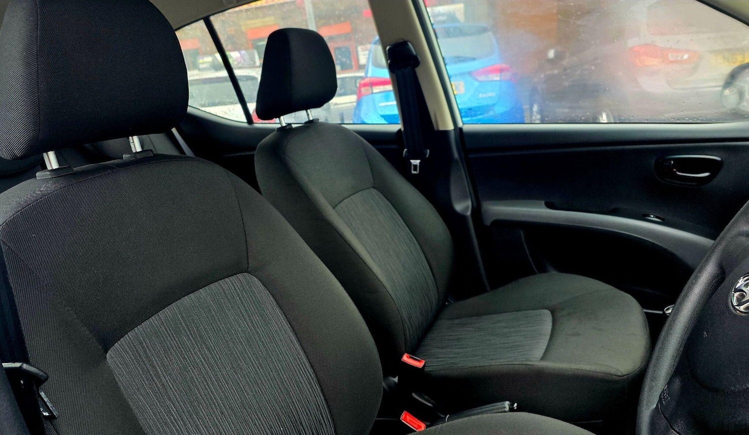 Used Hyundai i10 2013 for sale - 77029695: Photo 10