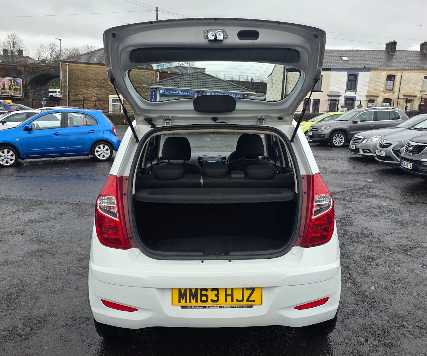 Used Hyundai i10 2013 for sale - 77029695: Photo 18