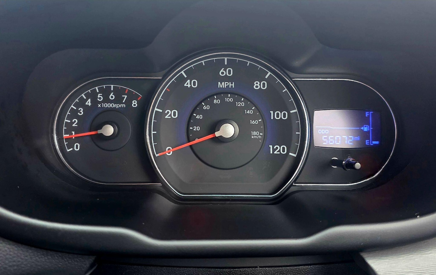 Used Hyundai i10 2013 for sale - 77029695: Photo 24