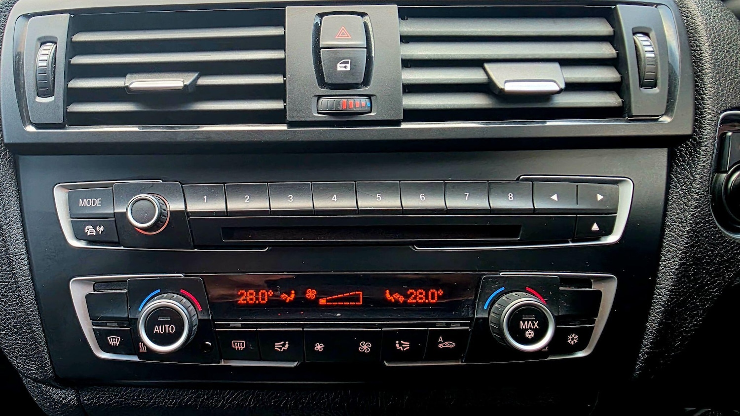 Used BMW 1 Series 2012 for sale - 77029933: Photo 31