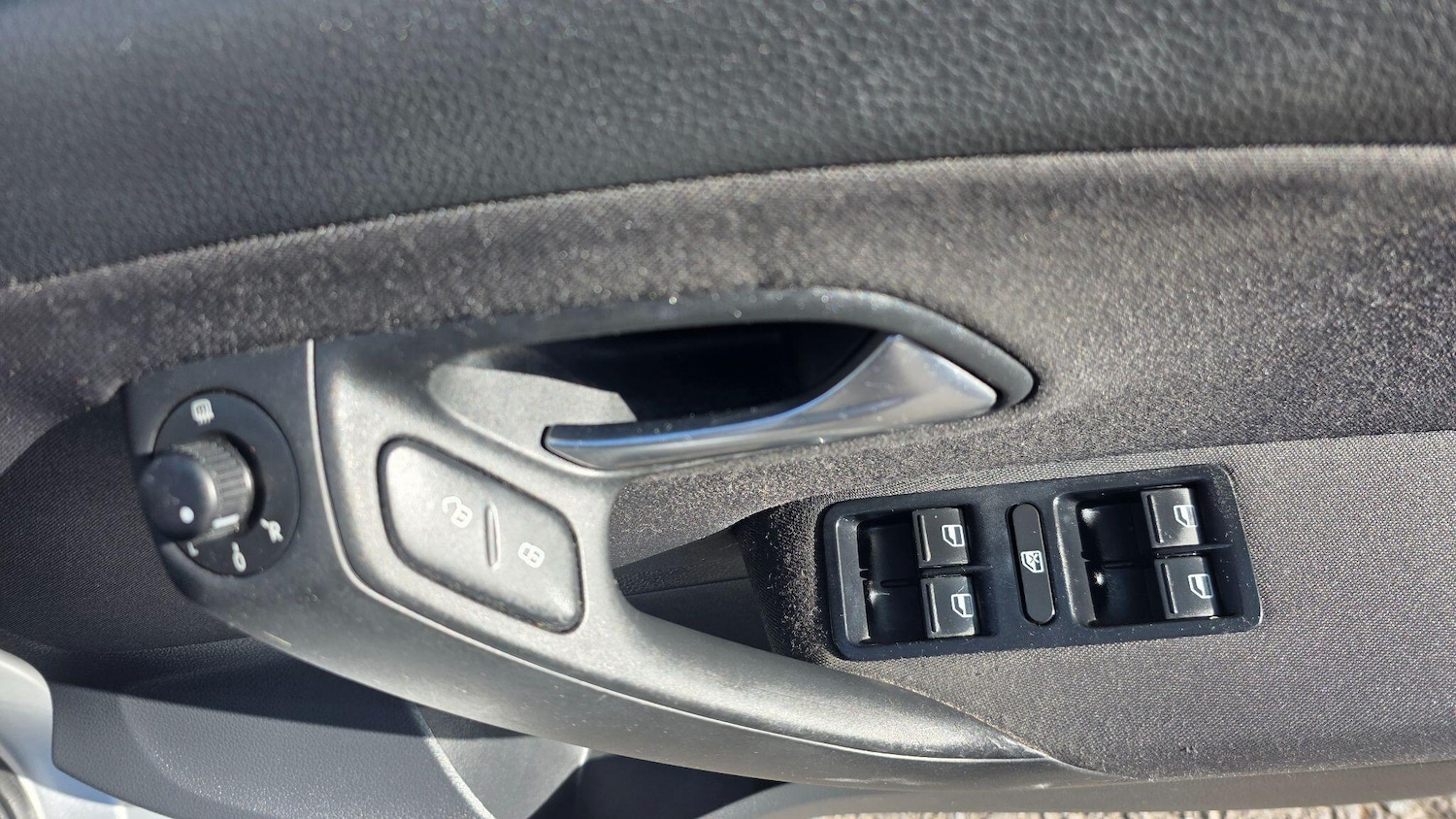 Used Volkswagen Polo 2013 for sale - 77029310: Photo 20