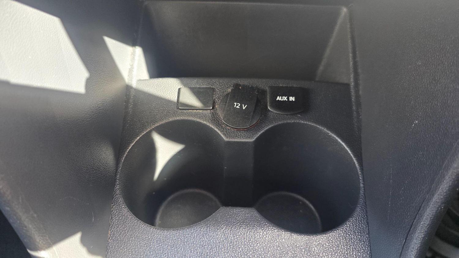 Used Volkswagen Polo 2013 for sale - 77029310: Photo 24