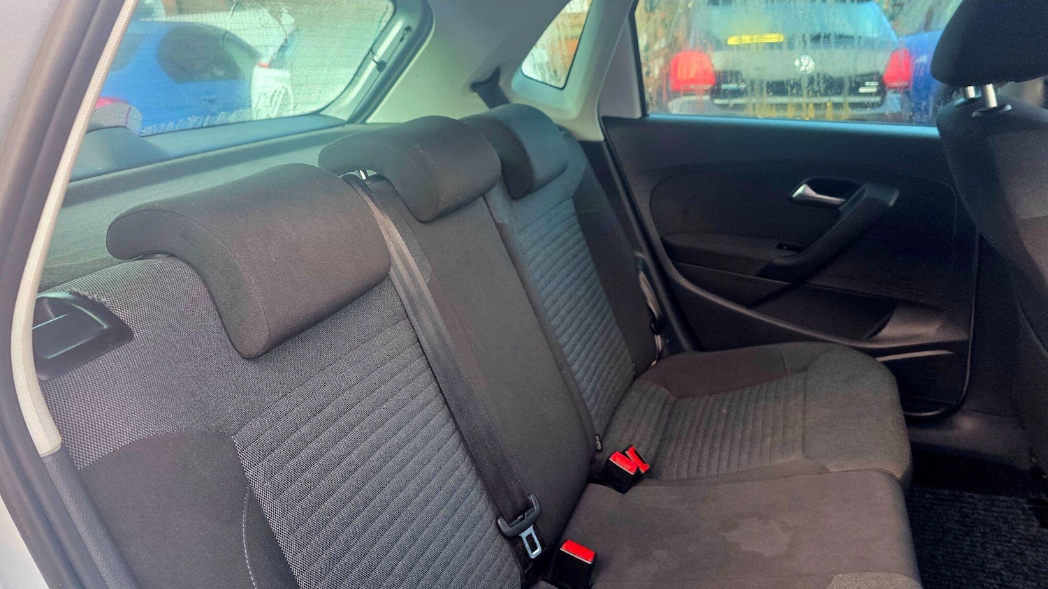 Used Volkswagen Polo 2011 for sale - 77215820: Photo 19