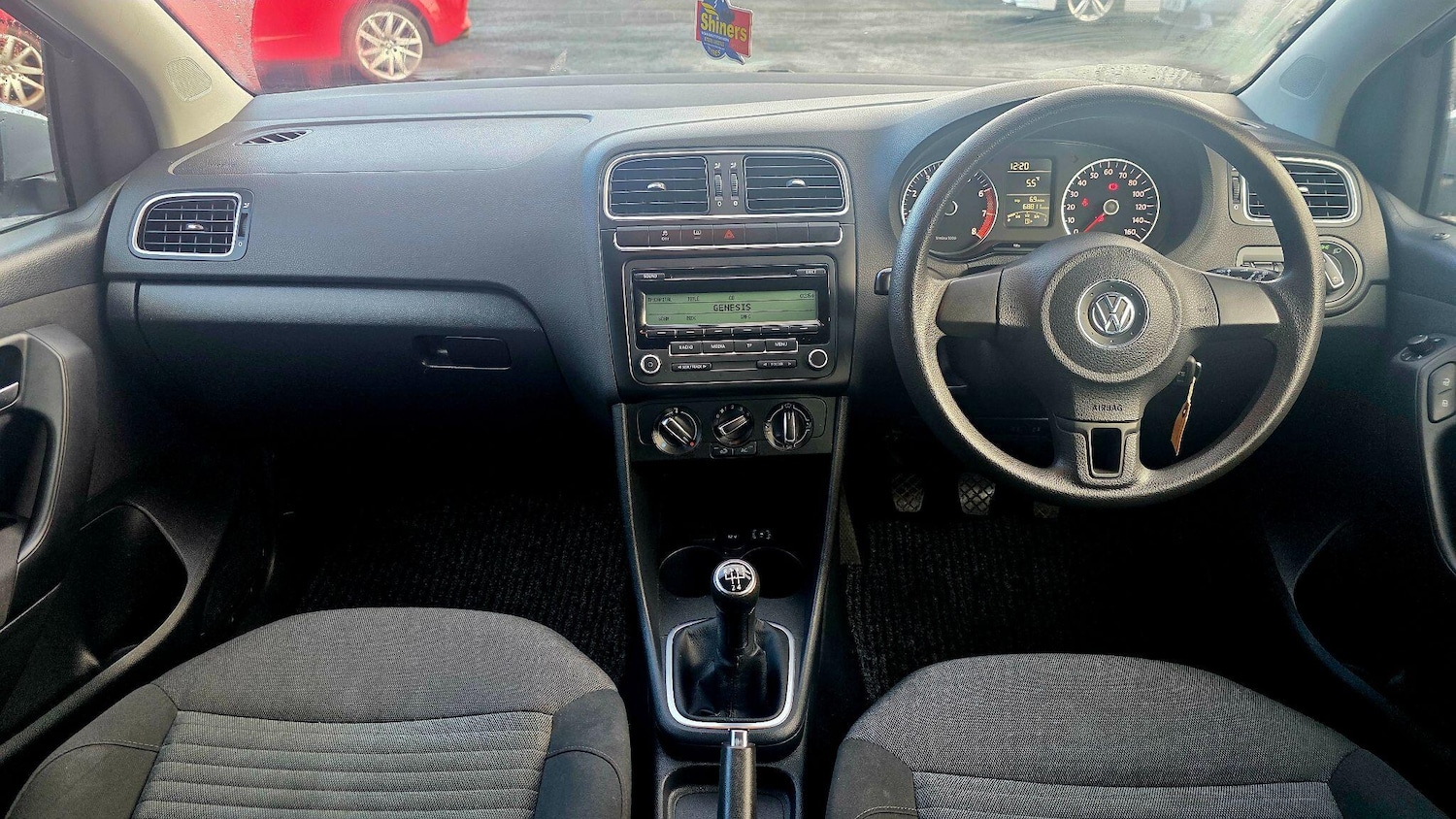 Used Volkswagen Polo 2011 for sale - 77215820: Photo 20