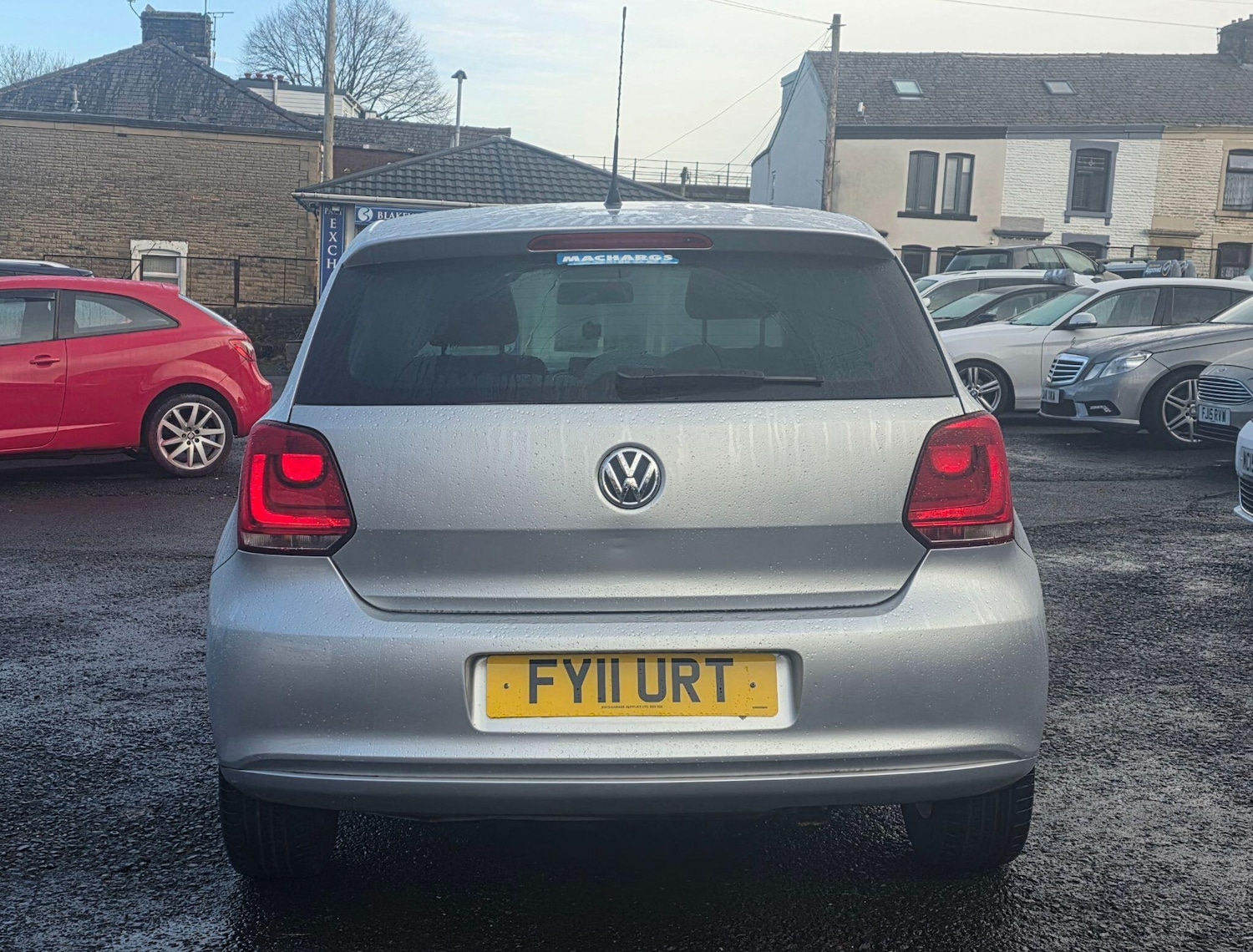 Used Volkswagen Polo 2011 for sale - 77215820: Photo 6