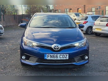 Used Toyota Auris 2016 for sale - 77029787: Photo