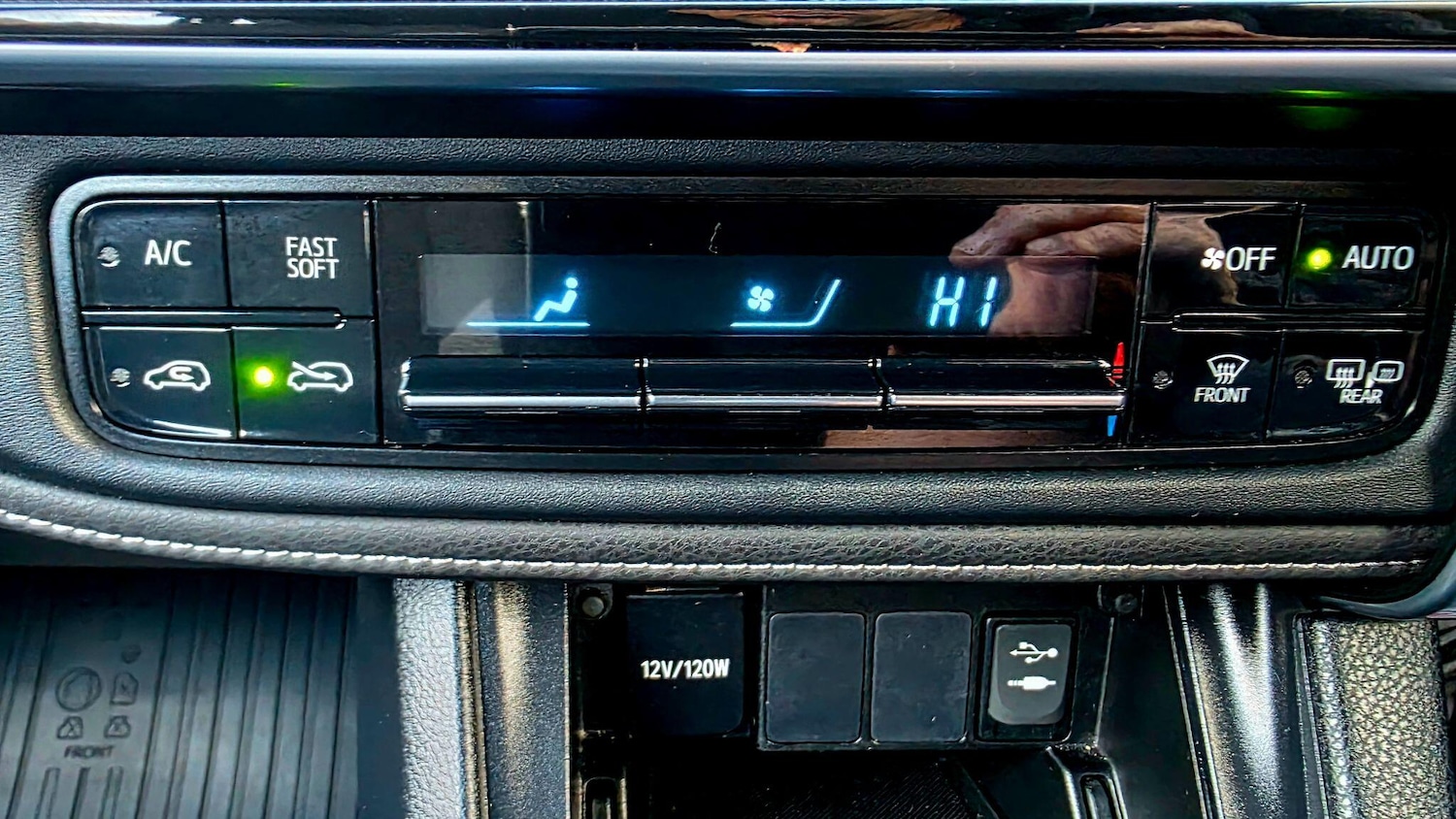 Used Toyota Auris 2016 for sale - 77029787: Photo 31