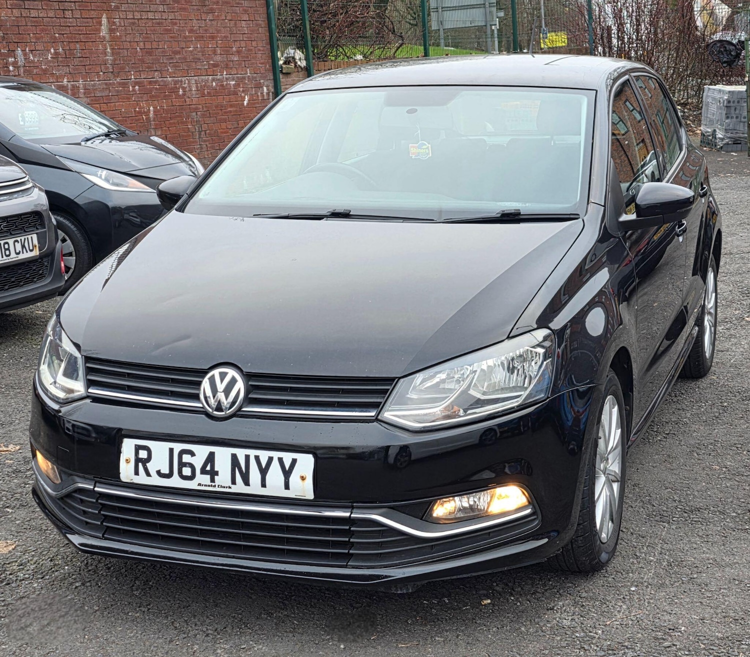 Used Volkswagen Polo 2015 for sale - 77060342: Photo 3