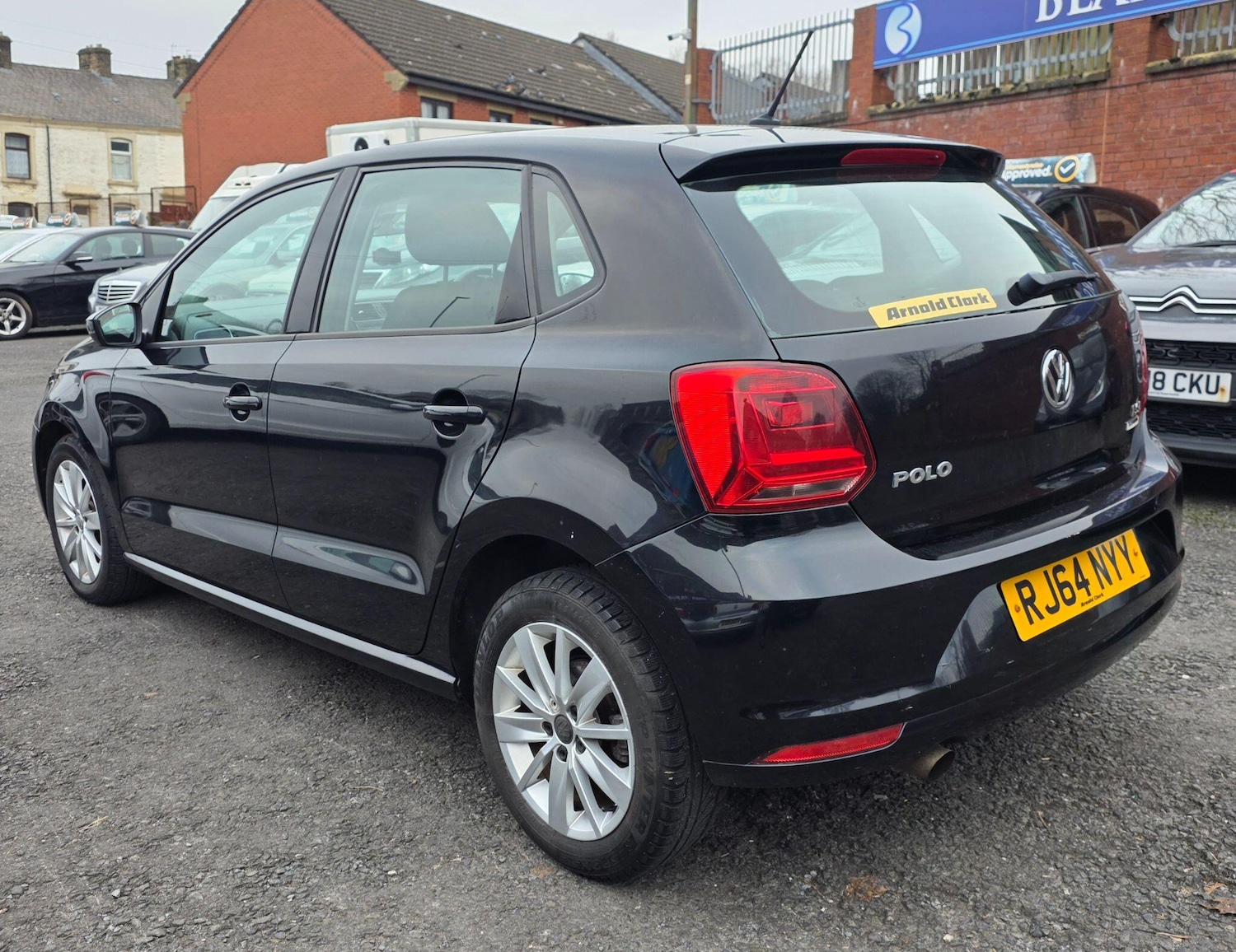 Used Volkswagen Polo 2015 for sale - 77060342: Photo 5