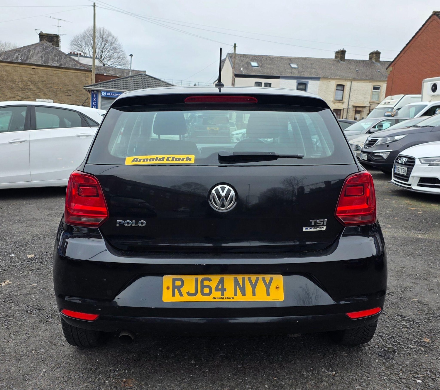 Used Volkswagen Polo 2015 for sale - 77060342: Photo 6