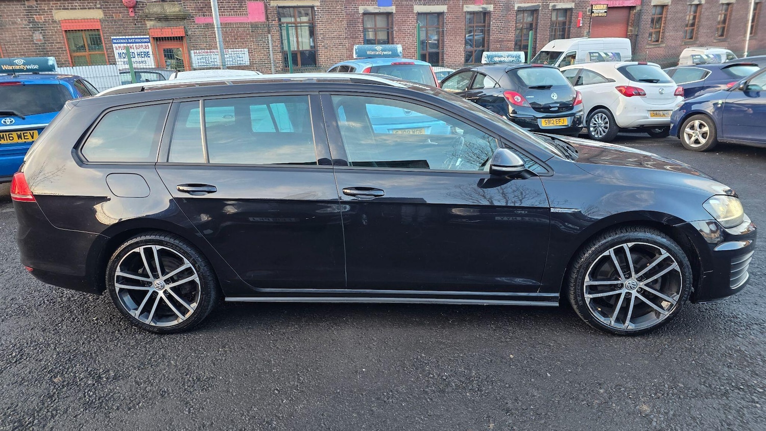 Used Volkswagen Golf for sale - 77358371: Photo 9
