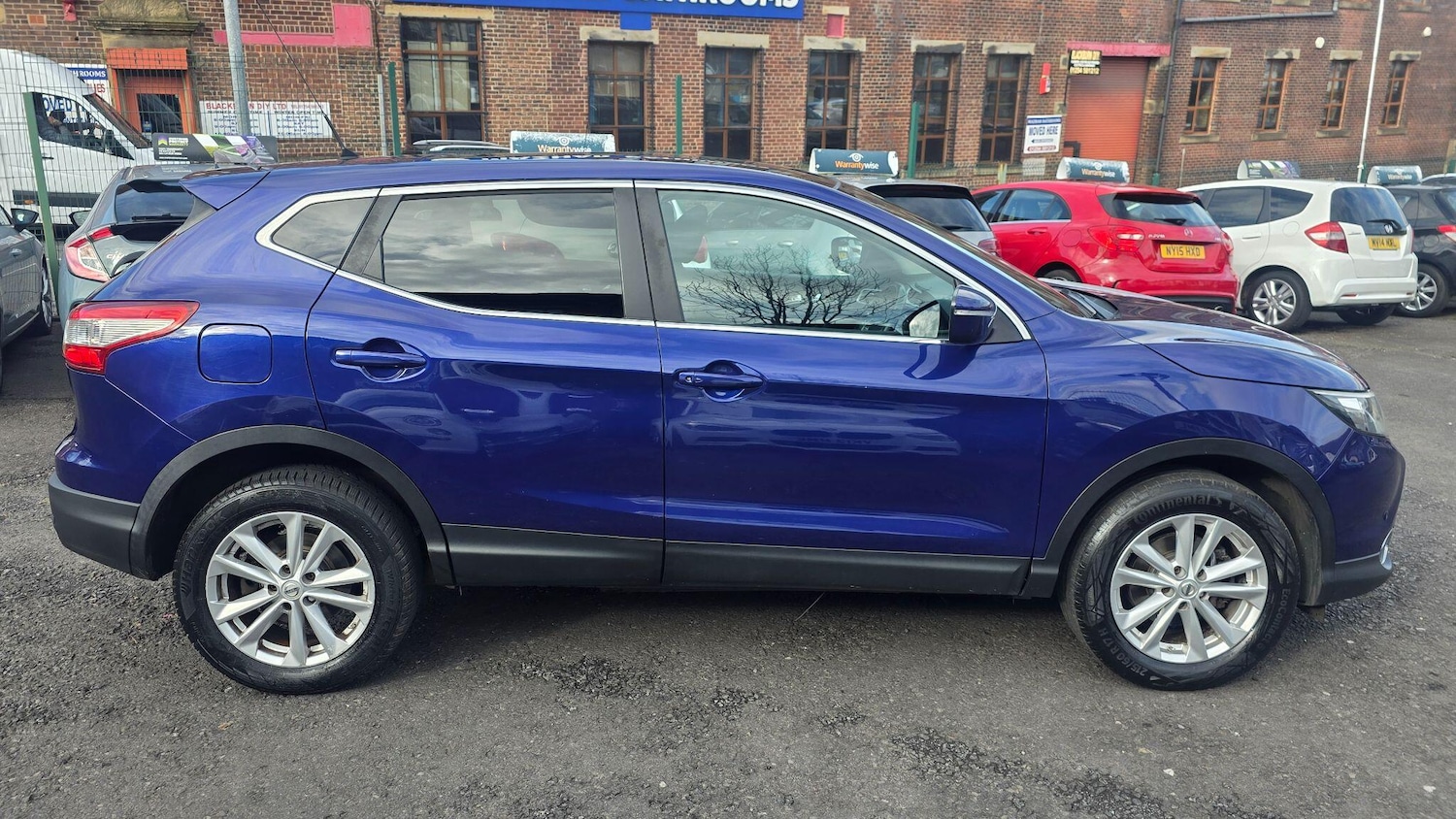 Used Nissan Qashqai for sale - 77658043: Photo 8