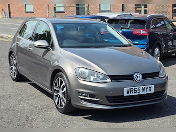 Used Volkswagen Golf 2015 for sale - 78741016: Photo
