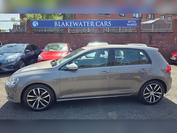 Used Volkswagen Golf 2015 for sale - 78741016: Photo