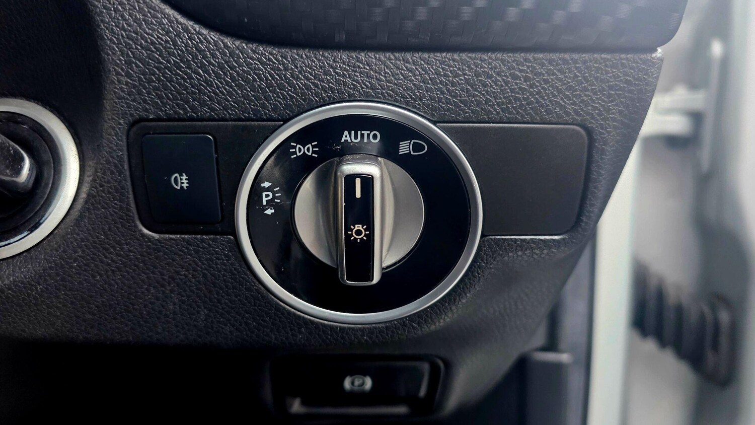 Used Mercedes-Benz A-Class for sale - 77575219: Photo 23