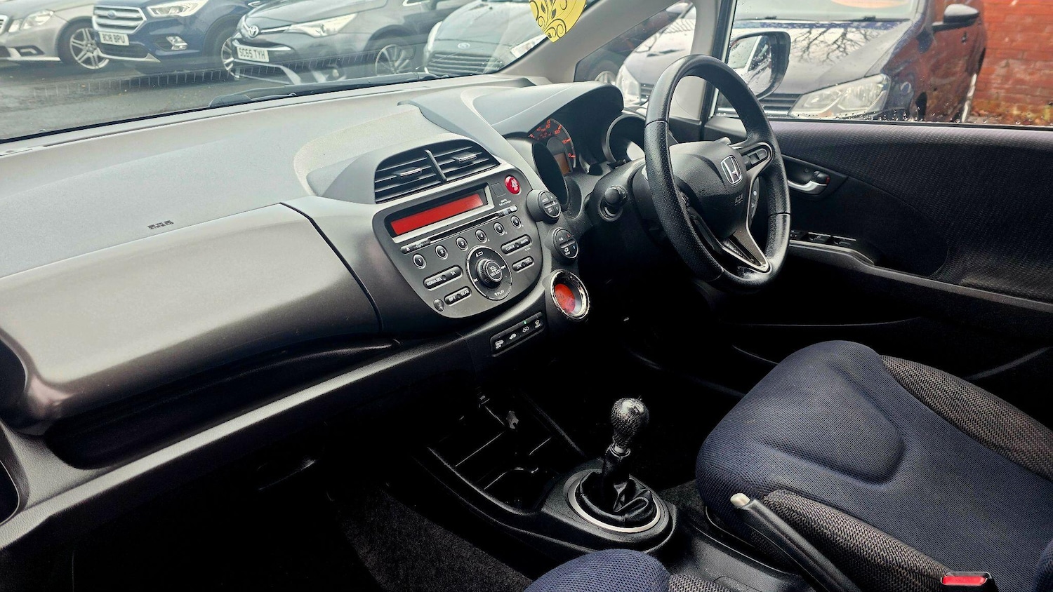 Used Honda Jazz 2014 for sale - 77400847: Photo 13