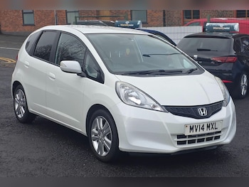 Used Honda Jazz 2014 for sale - 77400847: Photo
