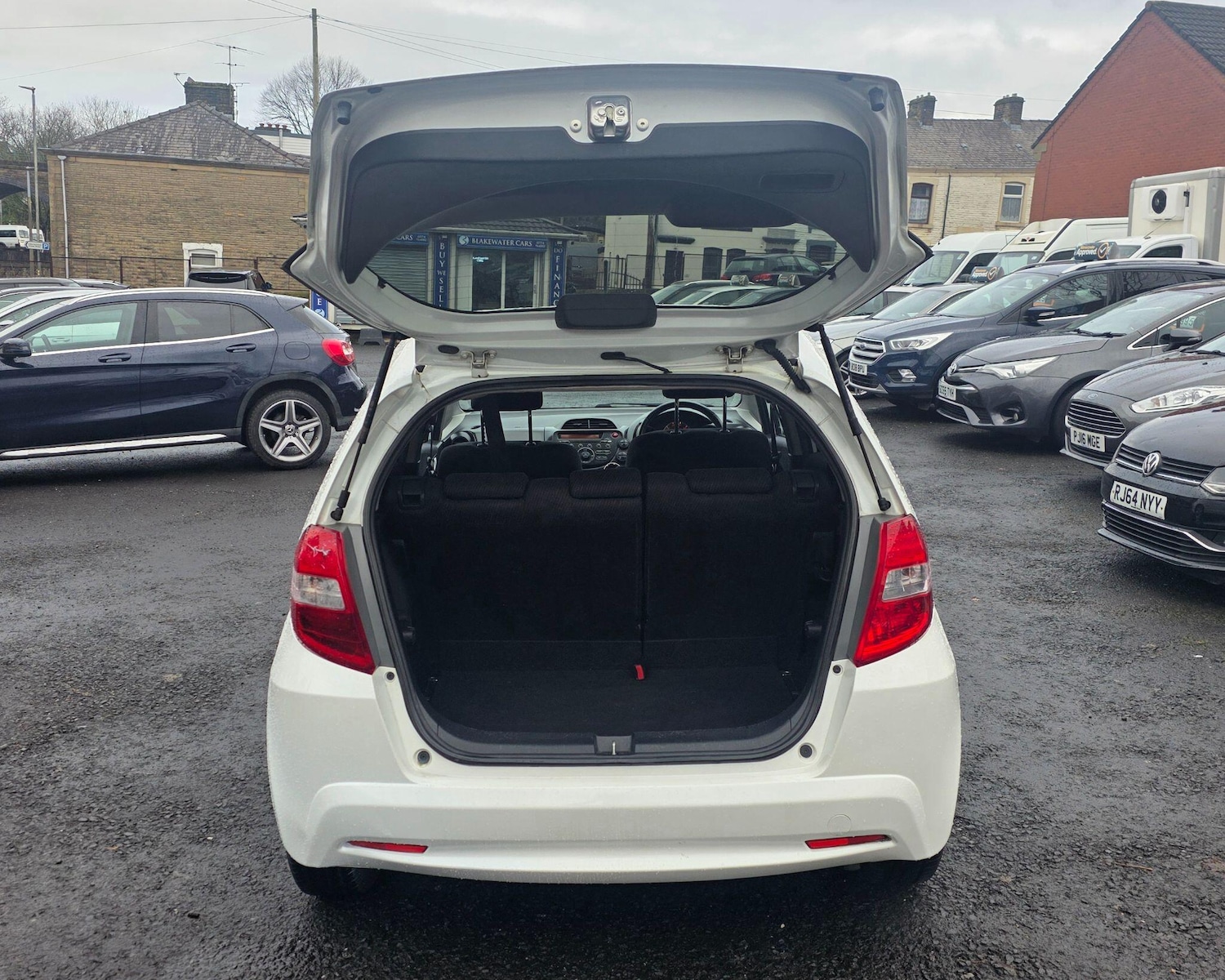 Used Honda Jazz 2014 for sale - 77400847: Photo 21