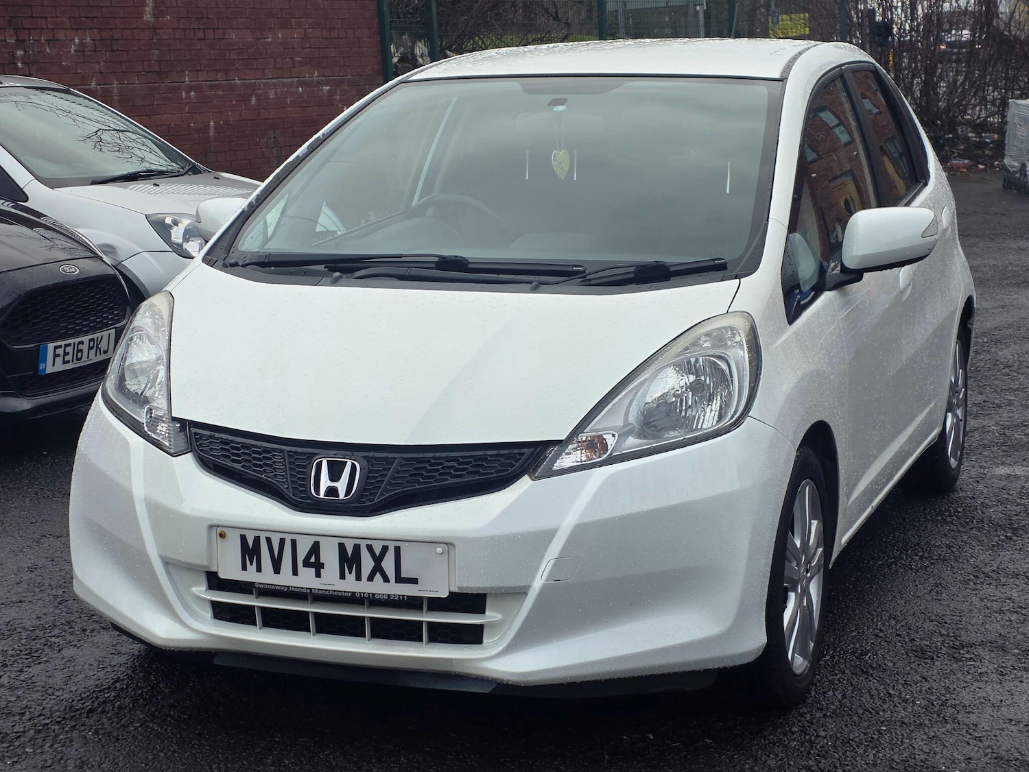 Used Honda Jazz 2014 for sale - 77400847: Photo 3