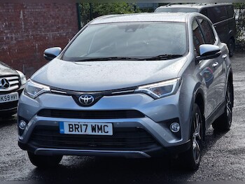 Used Toyota RAV4 2017 for sale - 78585890: Photo