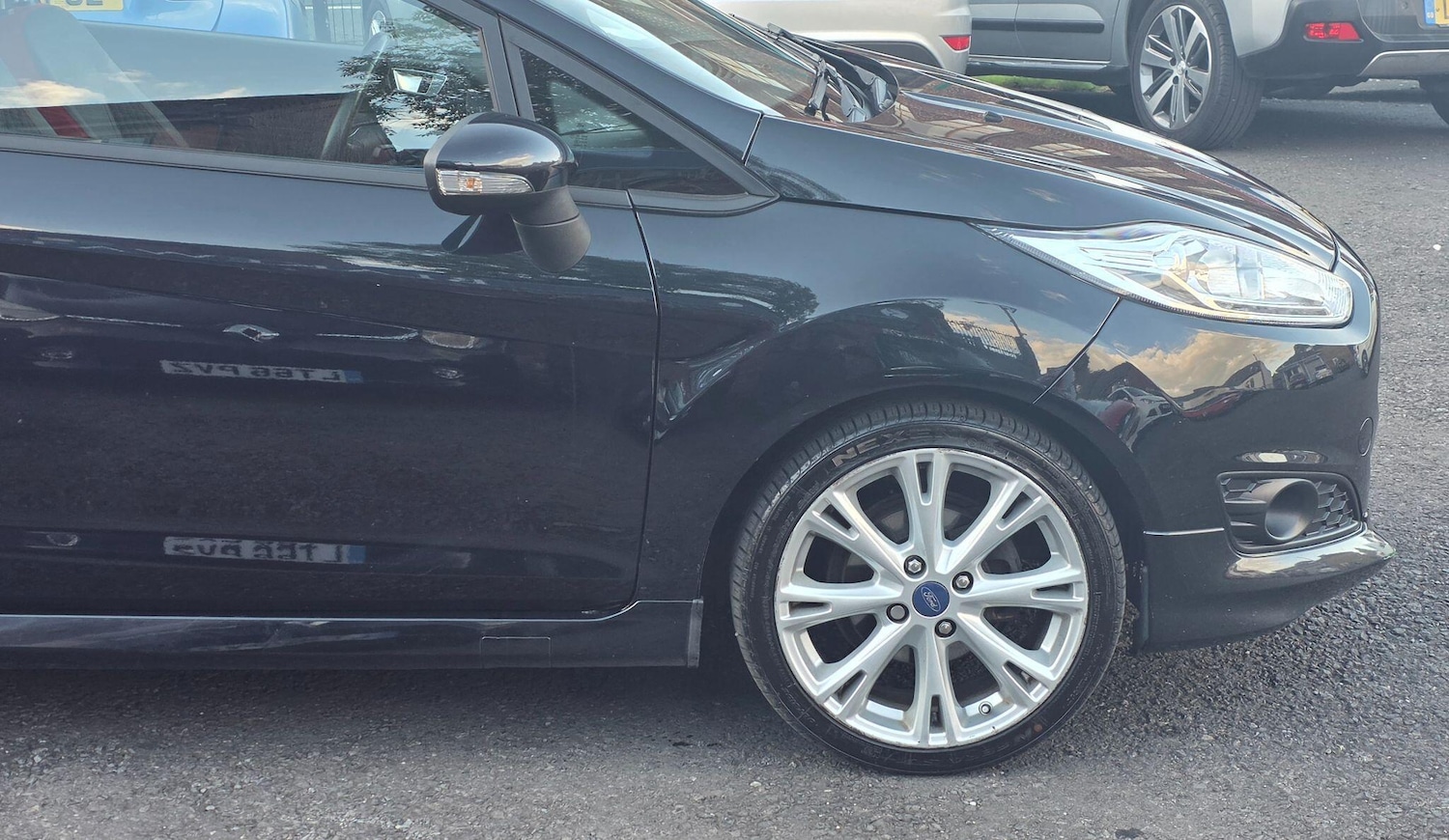 Used Ford Fiesta 2016 for sale - 77028908: Photo 9