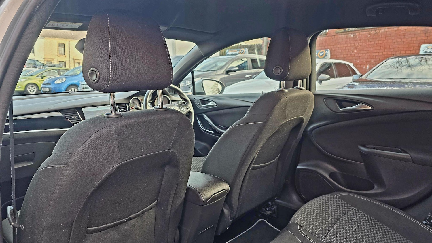 Used Vauxhall Astra 2016 for sale - 77029269: Photo 17