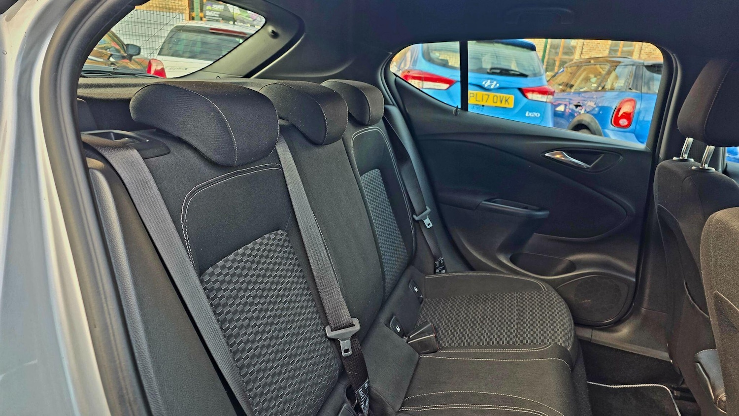 Used Vauxhall Astra 2016 for sale - 77029269: Photo 19