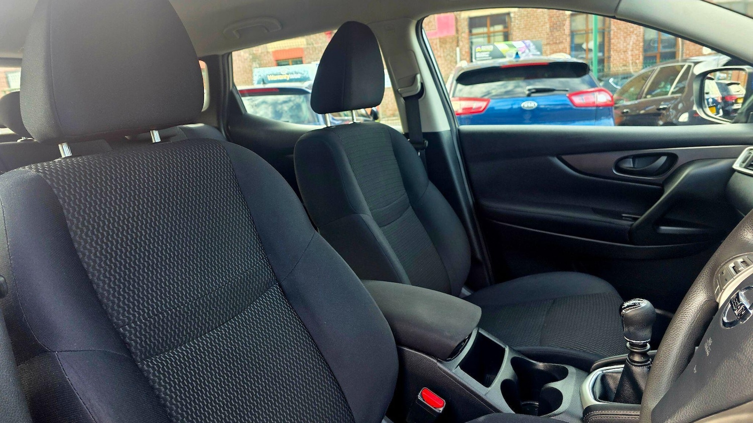 Used Nissan Qashqai for sale - 78100361: Photo 12