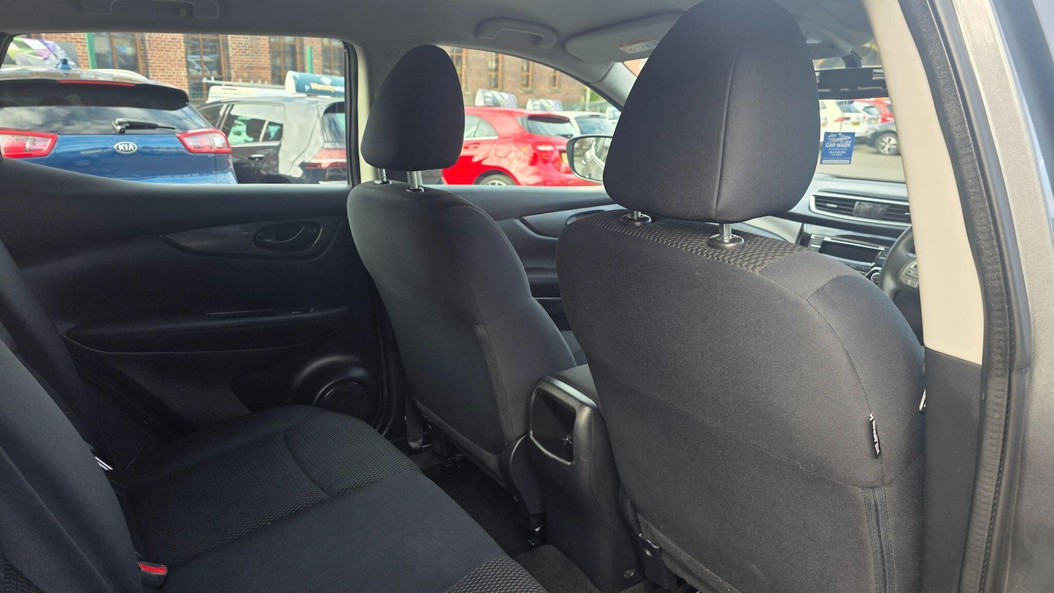 Used Nissan Qashqai for sale - 78100361: Photo 18