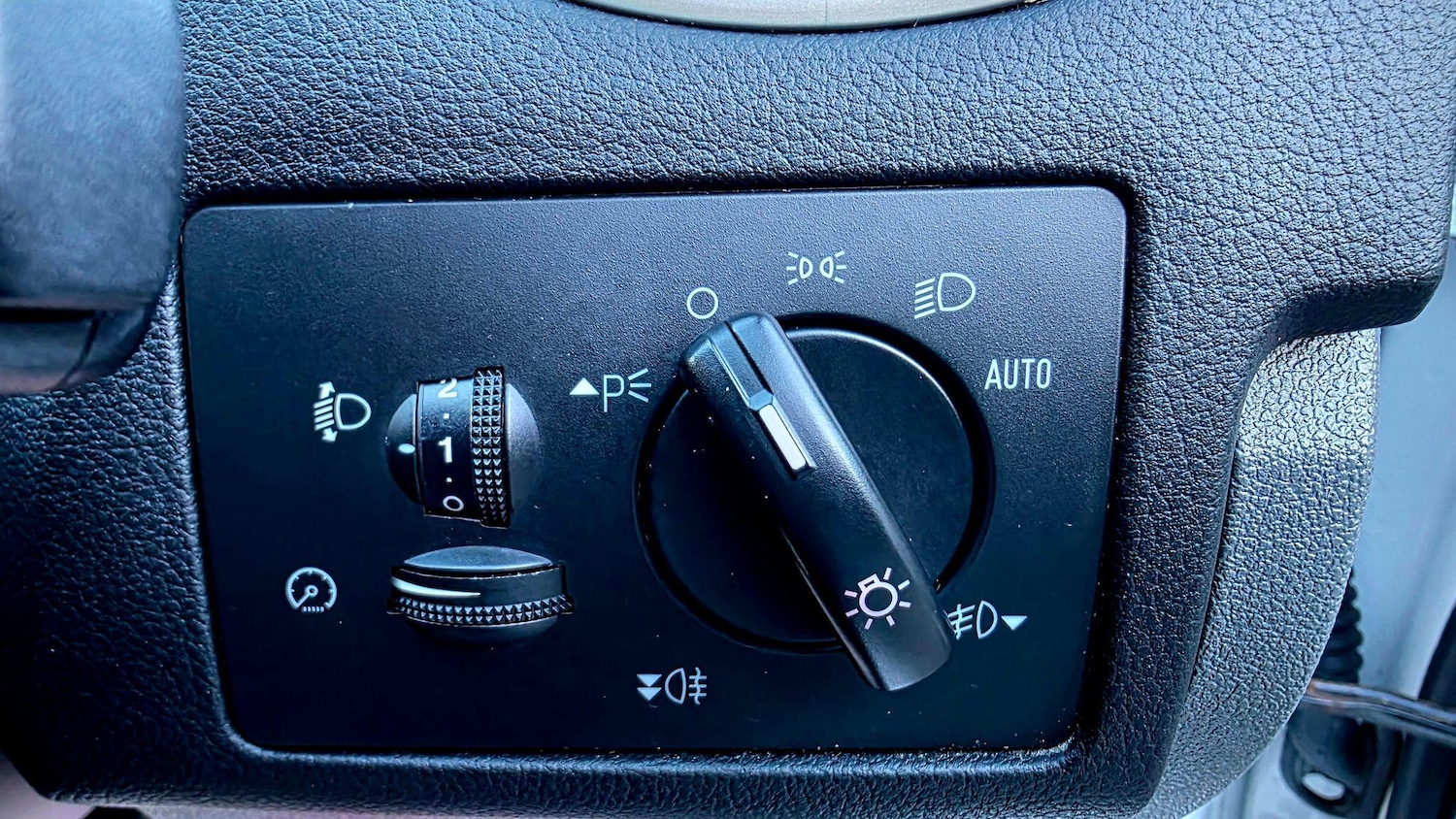 Used Ford Focus 2011 for sale - 77097636: Photo 22