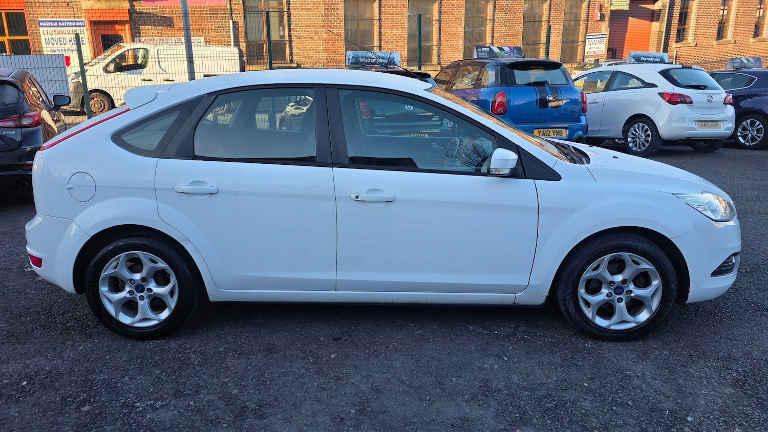 Used Ford Focus 2011 for sale - 77097636: Photo 8
