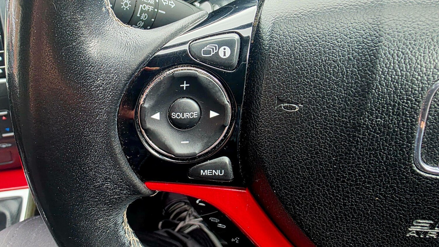 Used Honda Civic for sale - 78136336: Photo 28