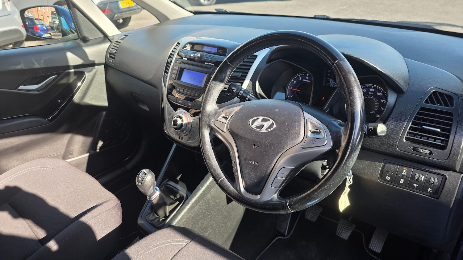 Used Hyundai Ix20 2017 for sale - 77029407: Photo 24
