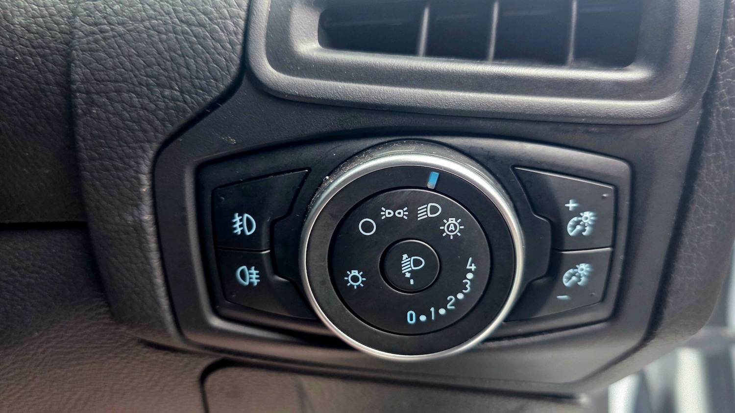 Used Ford Focus 2018 for sale - 77330824: Photo 23