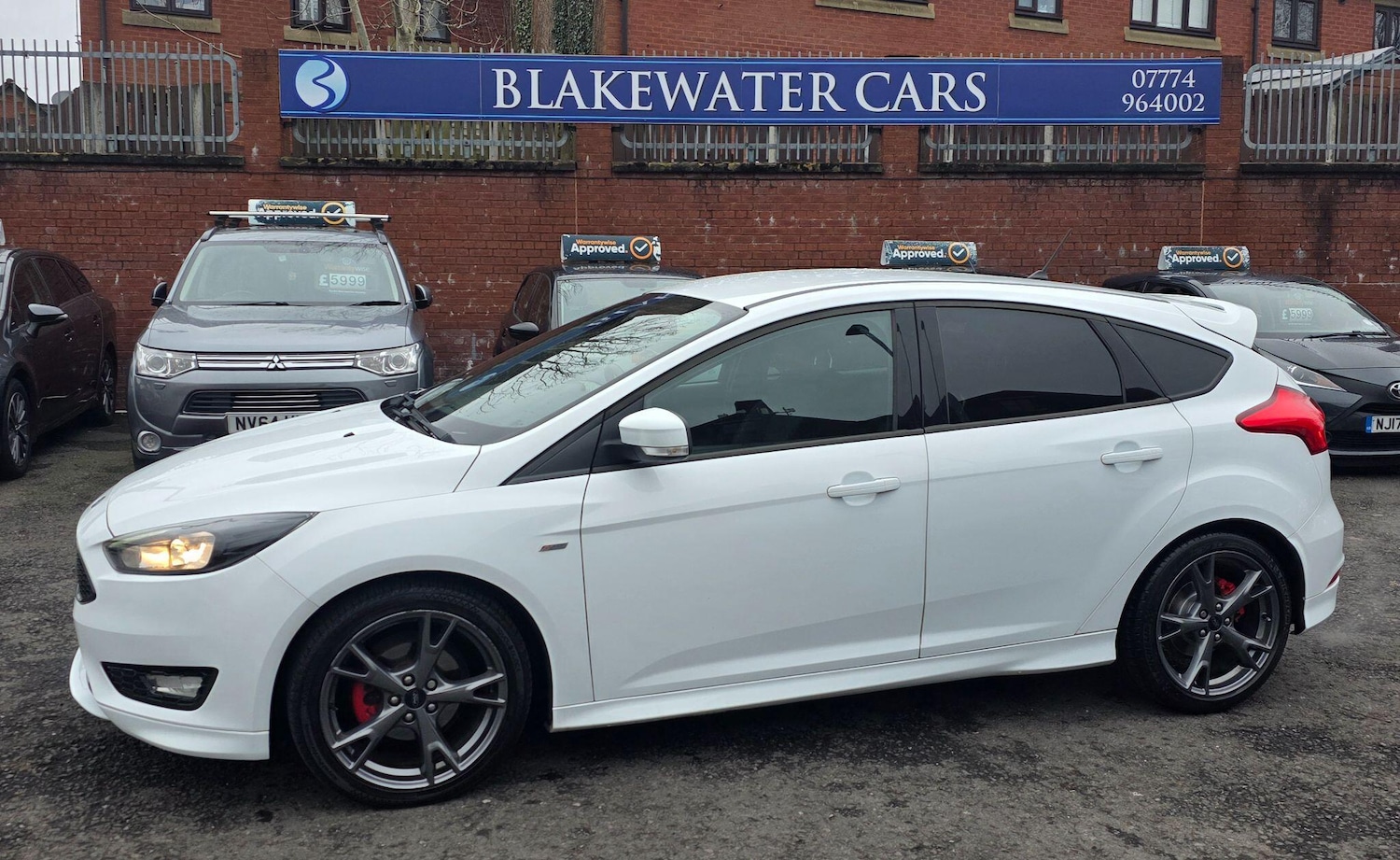 Used Ford Focus 2018 for sale - 77330824: Photo 4