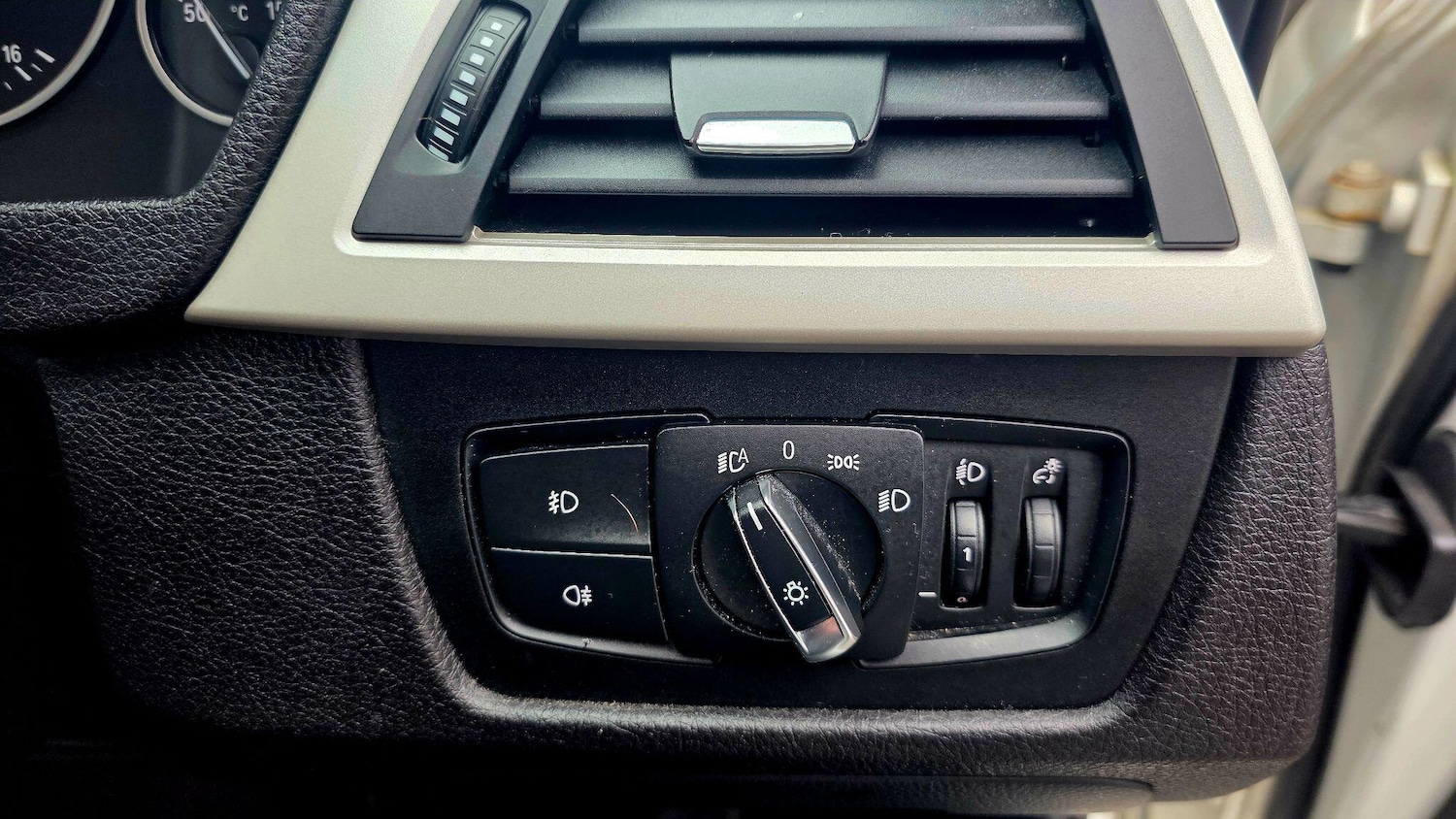 Used BMW 3 Series for sale - 77670988: Photo 25