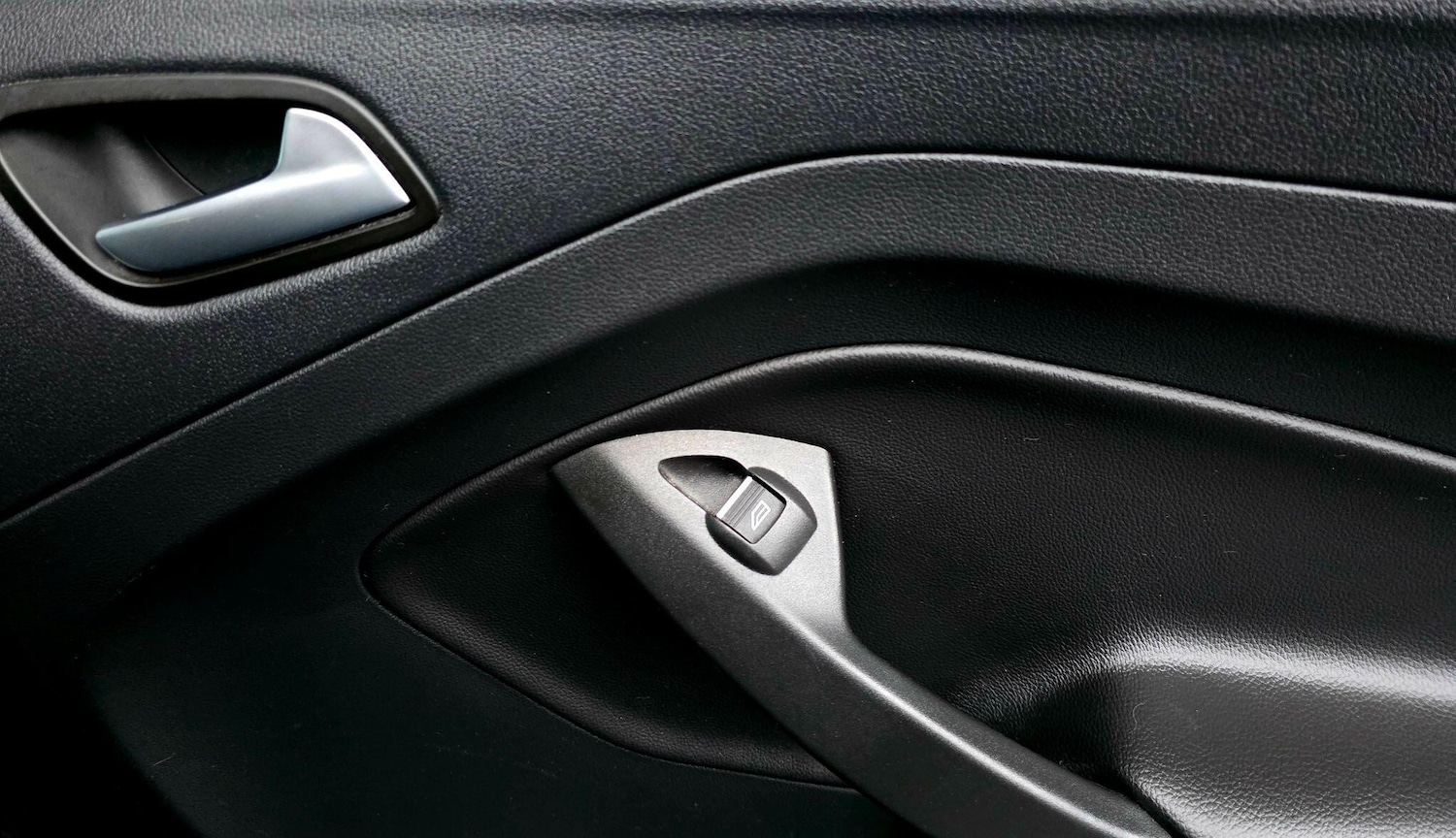 Used Ford Kuga 2018 for sale - 77291477: Photo 22