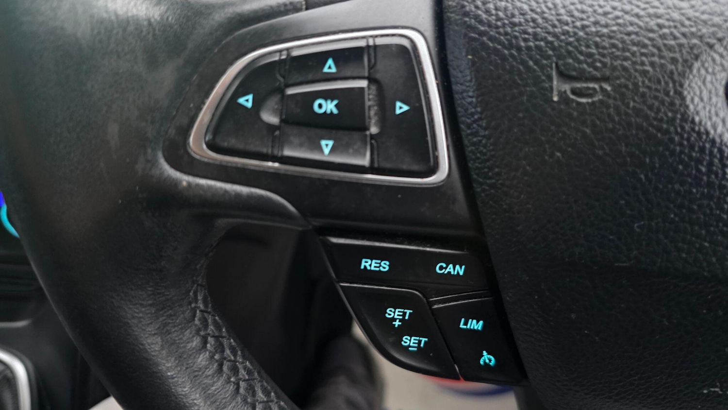 Used Ford Kuga 2018 for sale - 77291477: Photo 32