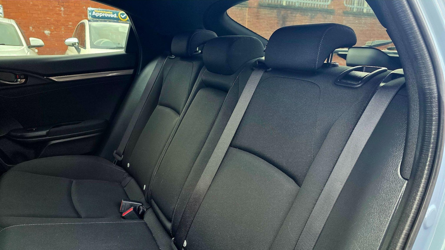 Used Honda Civic 2018 for sale - 77598679: Photo 17