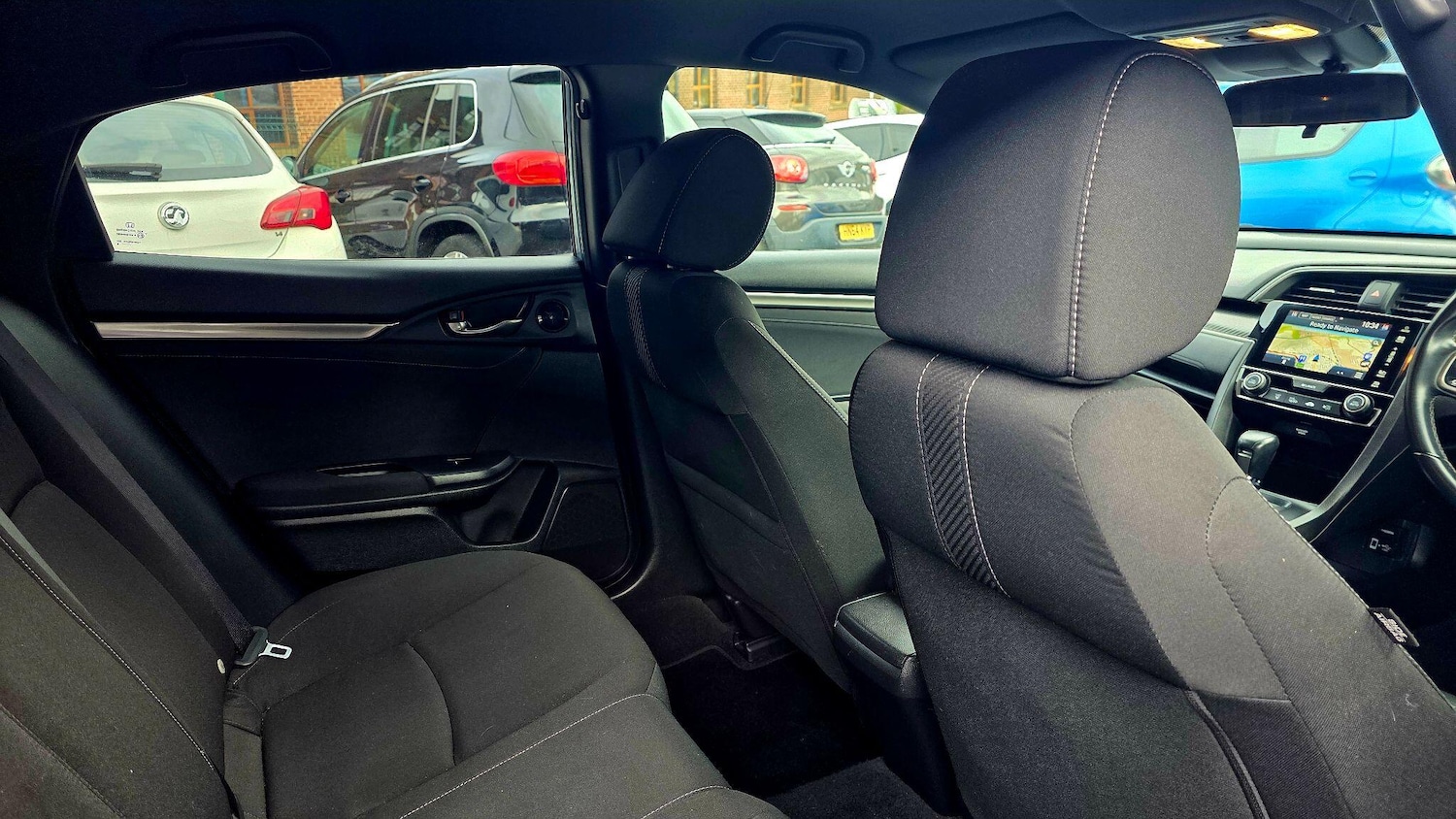 Used Honda Civic 2018 for sale - 77598679: Photo 19