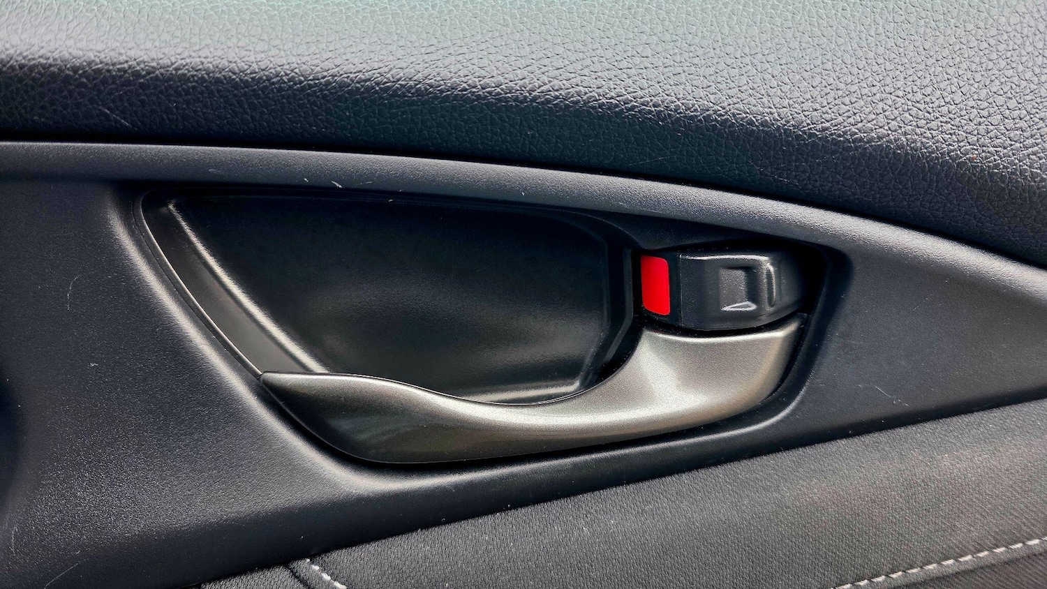 Used Honda Civic 2018 for sale - 77598679: Photo 24