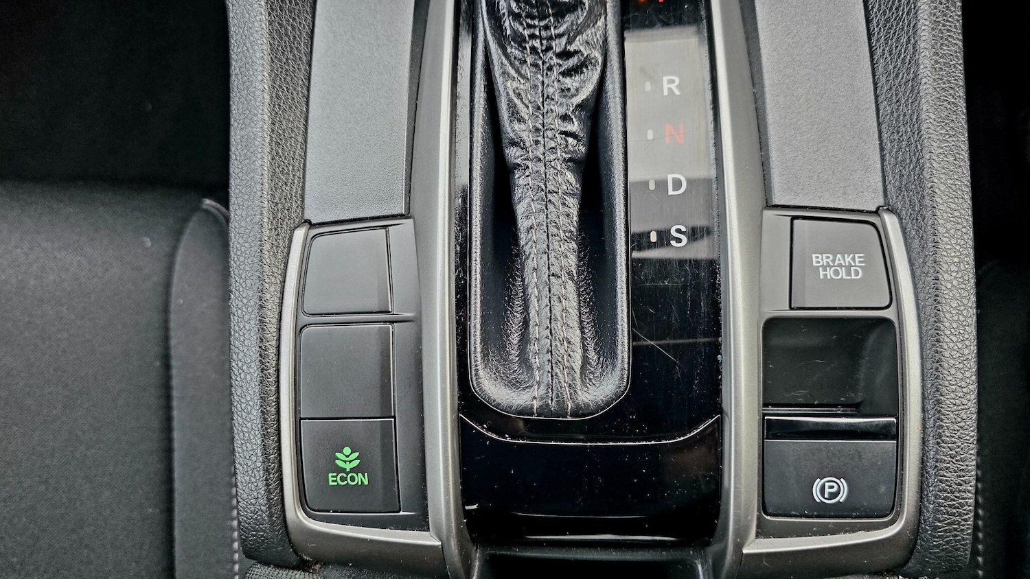 Used Honda Civic 2018 for sale - 77598679: Photo 29