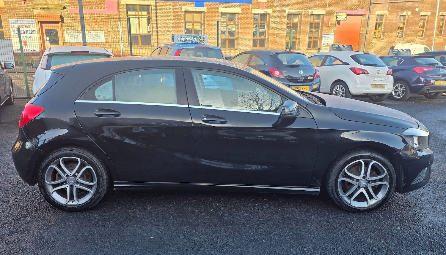 Used Mercedes-Benz A-Class 2015 for sale - 77351789: Photo 8