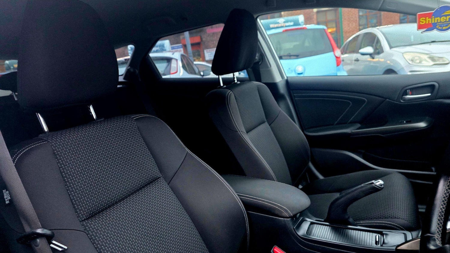 Used Honda Civic 2015 for sale - 77331368: Photo 12