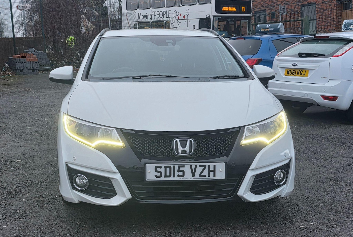 Used Honda Civic 2015 for sale - 77331368: Photo 2