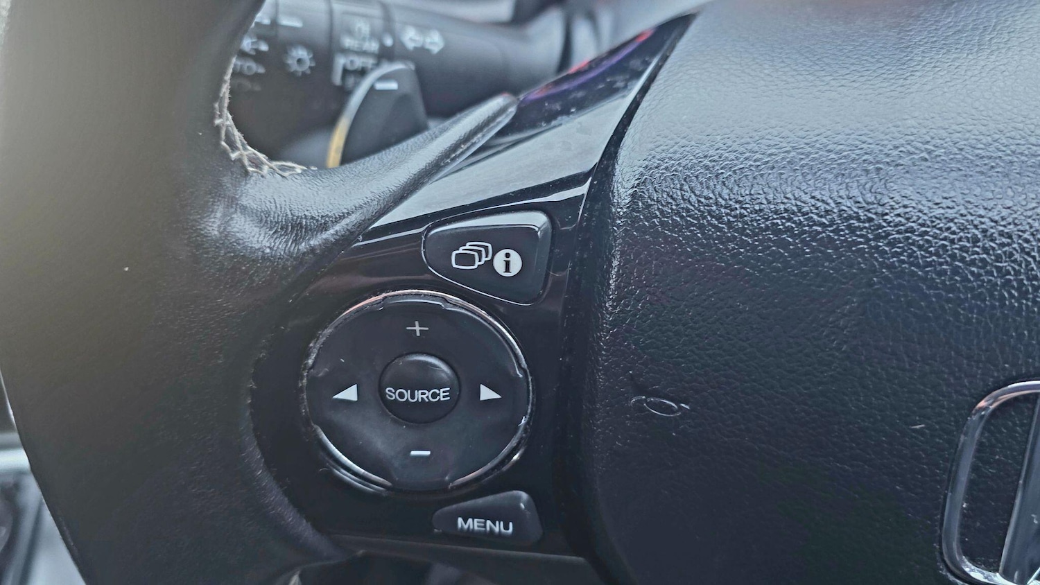 Used Honda Civic 2015 for sale - 77331368: Photo 25