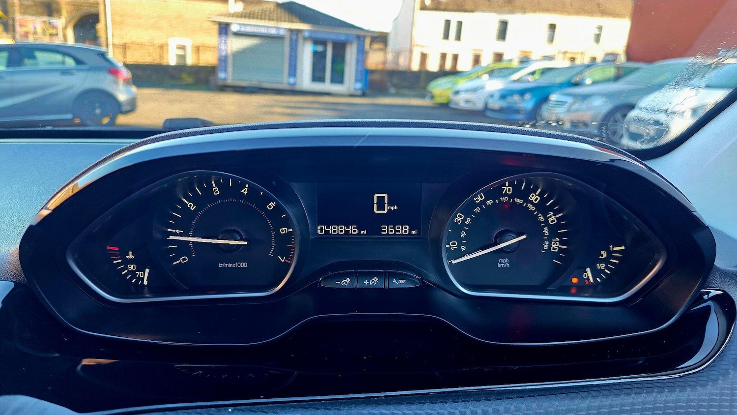 Used Peugeot 208 2018 for sale - 77028899: Photo 26