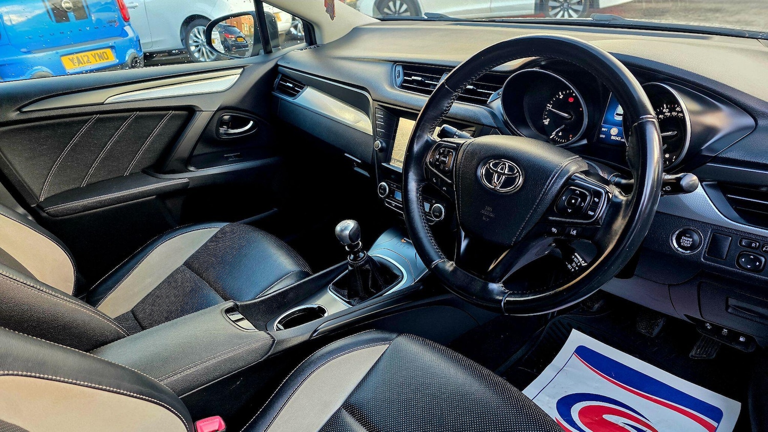 Used Toyota Avensis 2015 for sale - 77131307: Photo 11