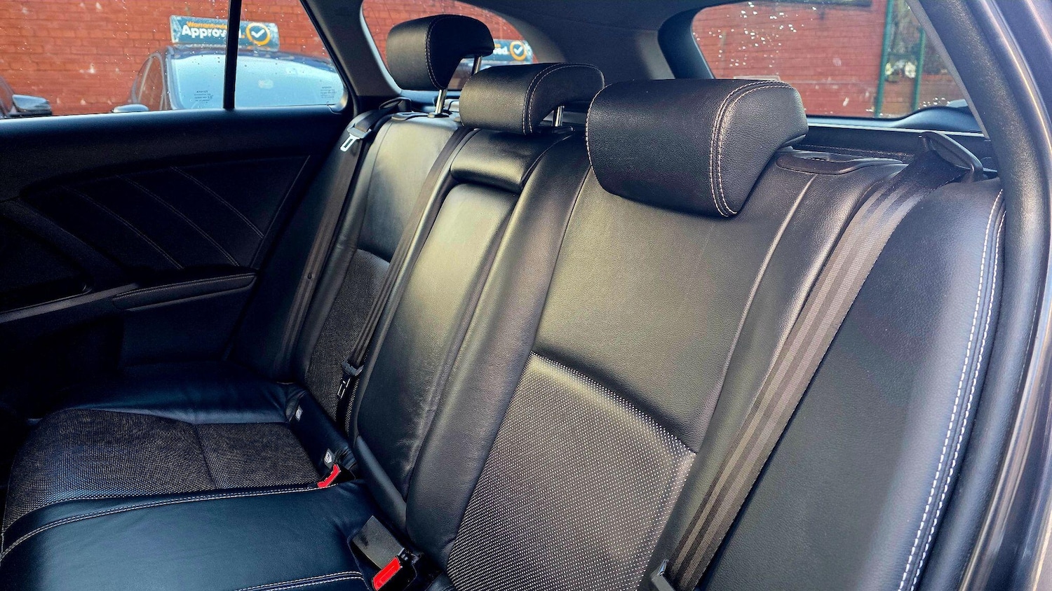 Used Toyota Avensis 2015 for sale - 77131307: Photo 16