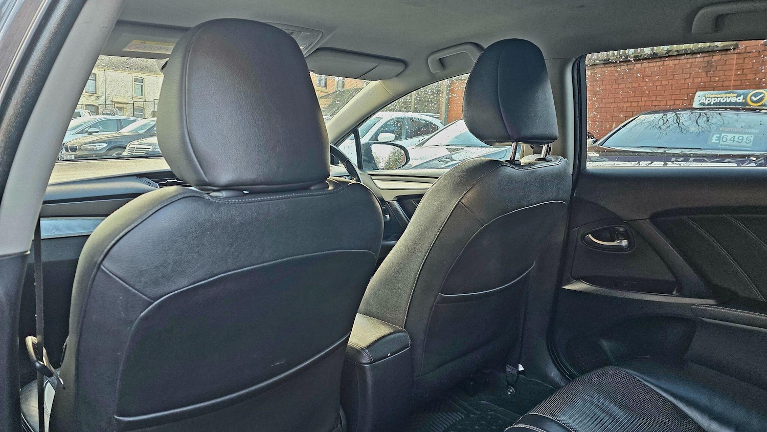 Used Toyota Avensis 2015 for sale - 77131307: Photo 17